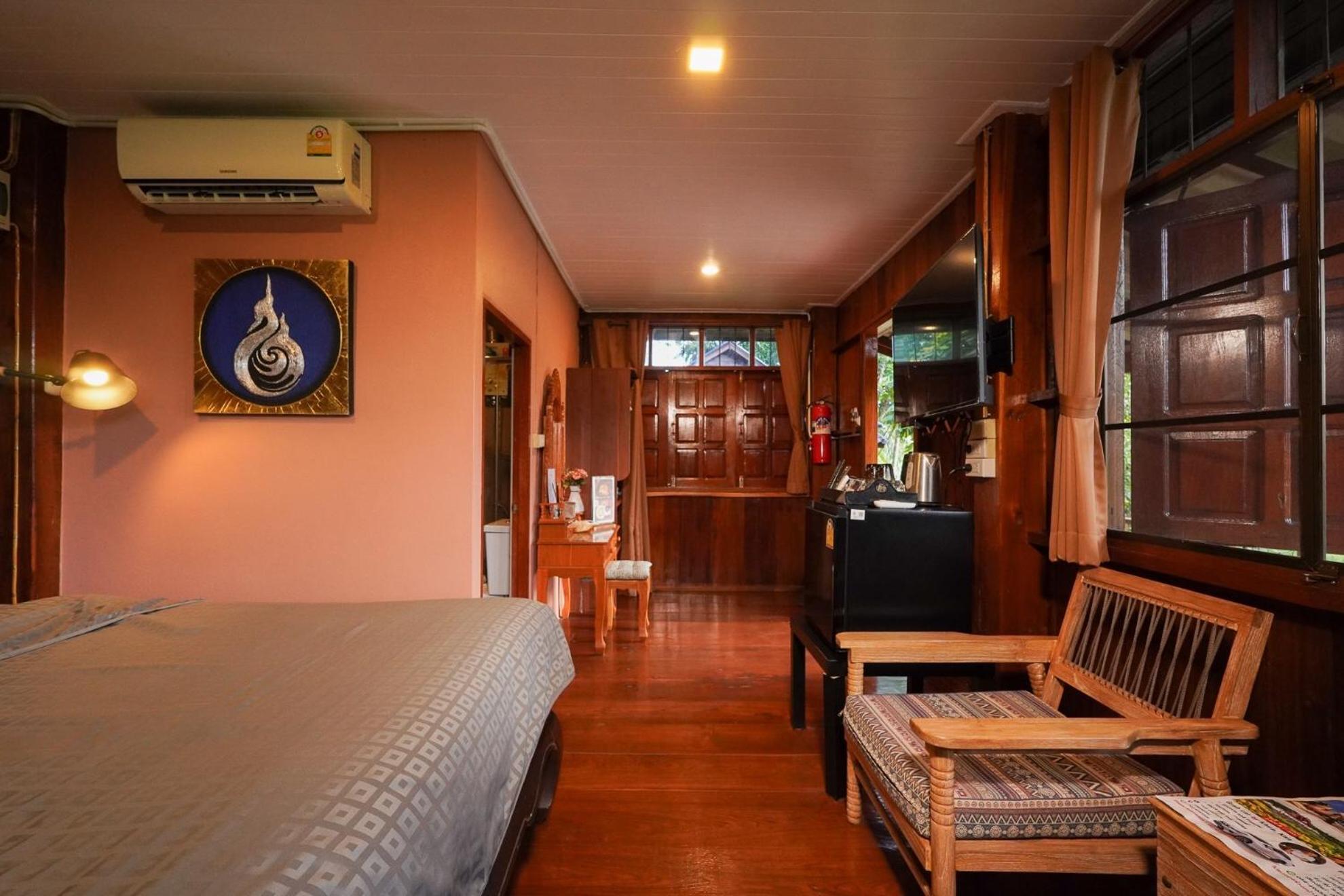 The Wes Village, Incl Free Breakfast & 100 Thb Food Gift Chiang Dao Zewnętrze zdjęcie